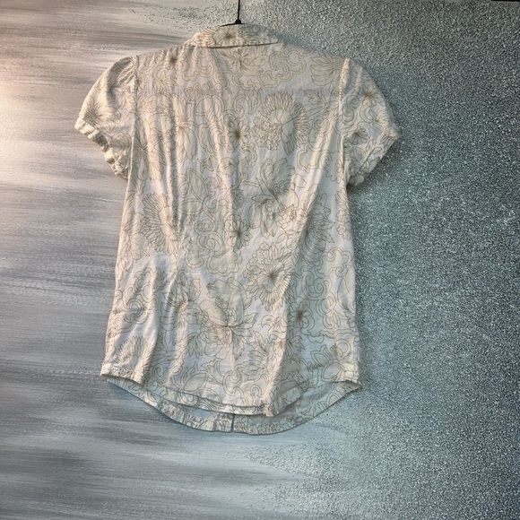 Hurley White and Black Floral Shirt - Picture 4 of 7